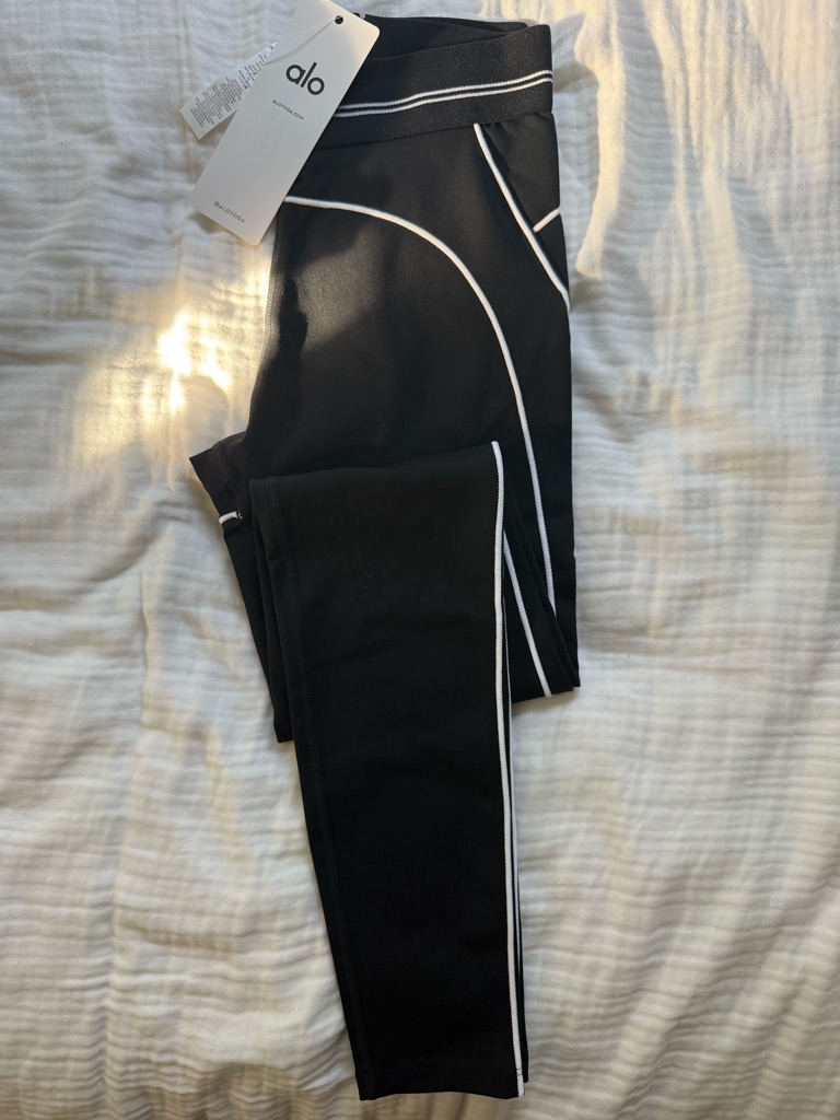 Alo Black Leggings Brand New